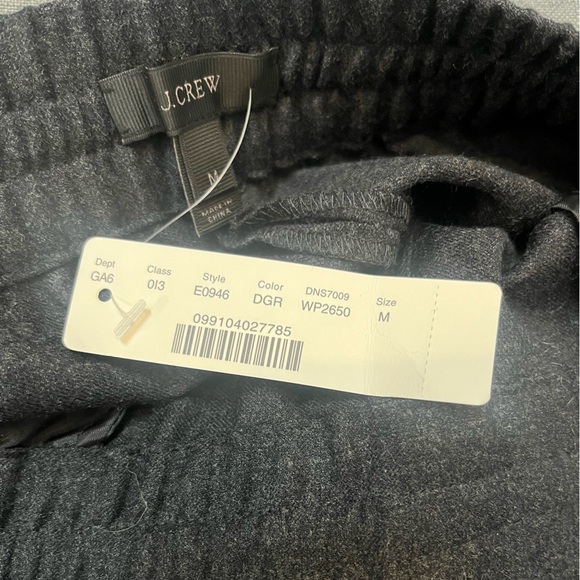 J. Crew NWT Pull-on Flannel Dark Grey Shorts Medium - Picture 2 of 6